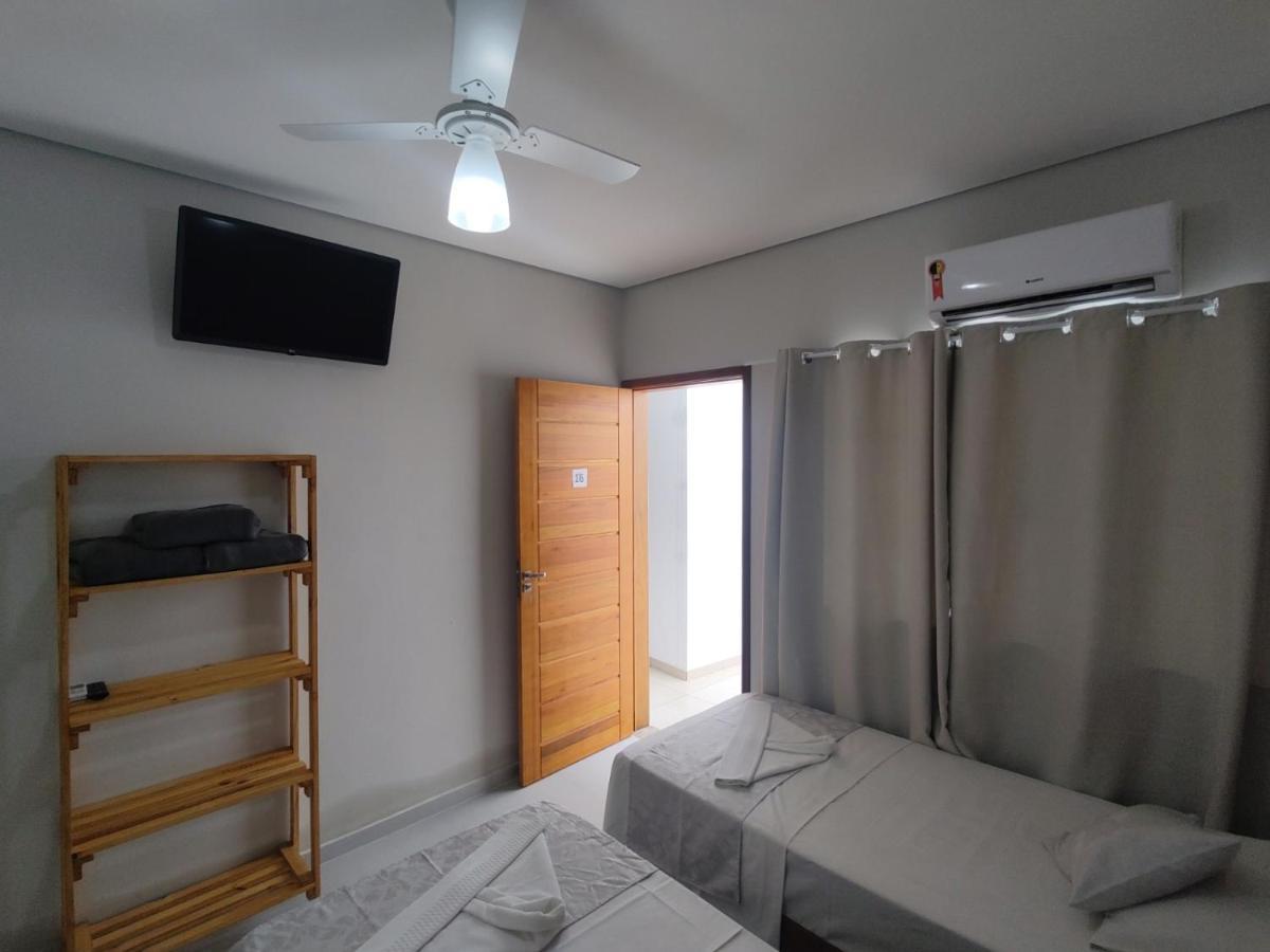 Hotel Veleiro Сао Себастиао Екстериор снимка